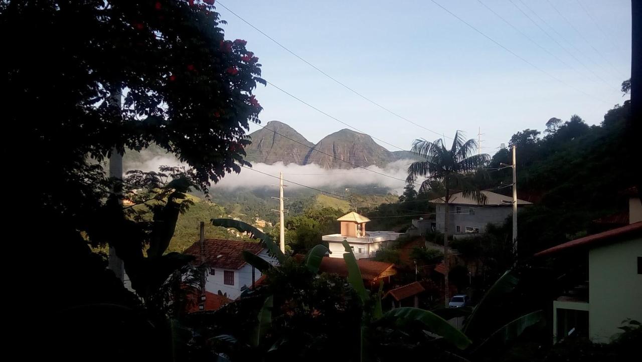 Chale Linda Vista 5 Min. Do Centro *